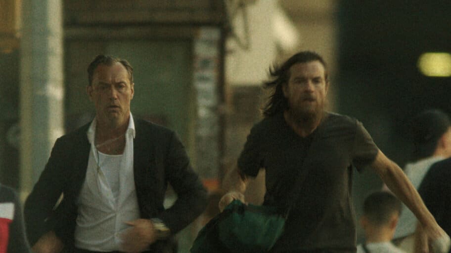 Jason Bateman y Jude Law en Black Rabbit