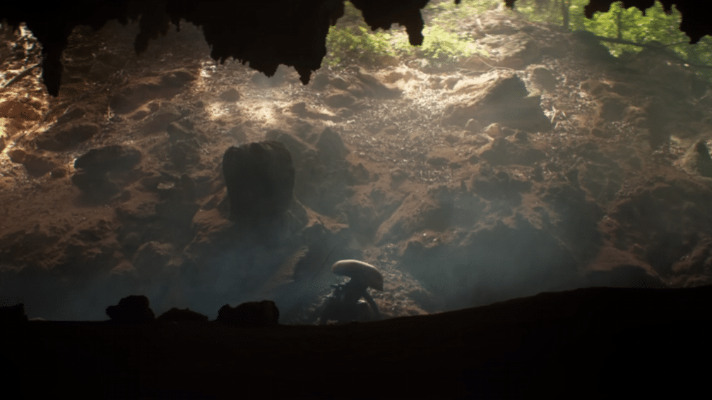 alien de tamaño pequeño en tierra